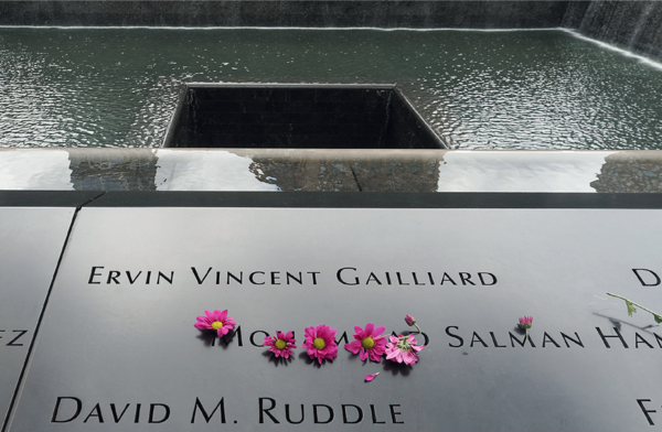Denk­mal für die Opfer des 11. Sep­tem­bers